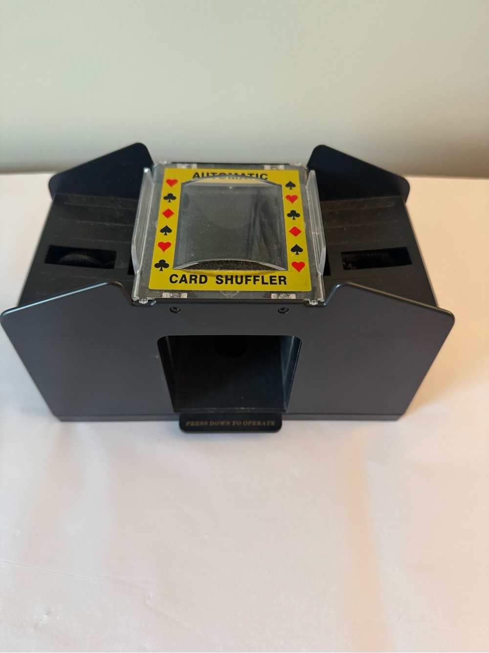 Automatic Card Shuffler - Picture 1 of 3